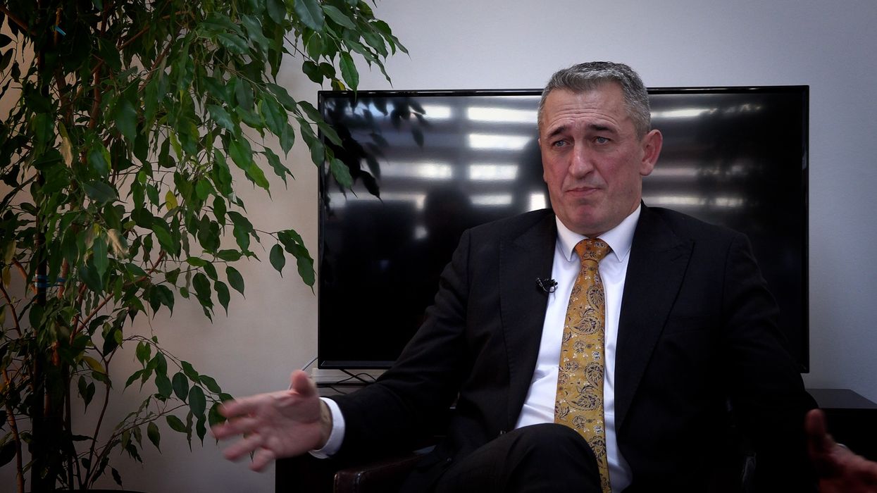 Fushata dezinformuese kundër Nenad Rashiq në mediat e kontrolluara nga Kremlini Fushata dezinformuese kundër Nenad Rashiq në mediat e kontrolluara nga Kremlini