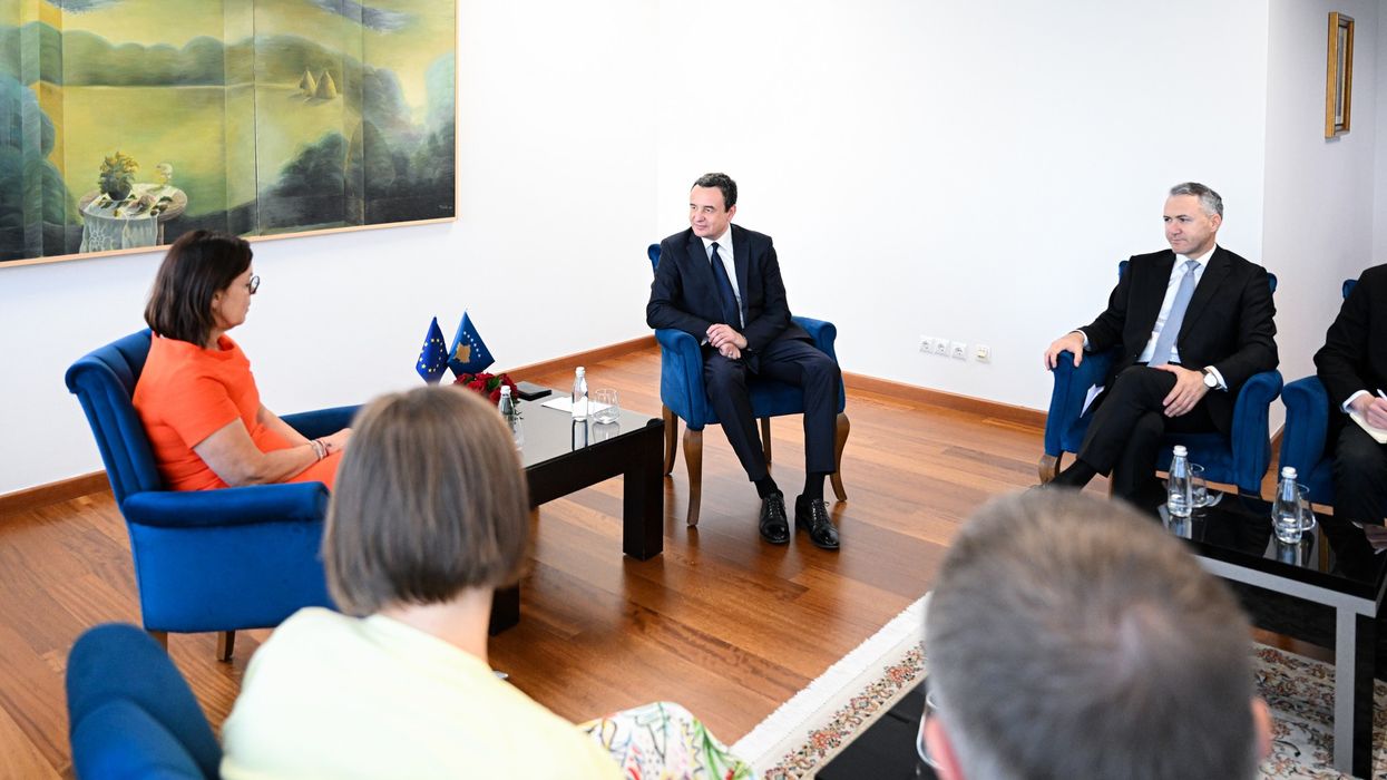 Kurti takon drejtoreshën e BE-së për Ballkanin Perëndimor, kërkon statusin e vendit kandidat për Kosovën Kurti takon drejtoreshën e BE-së për Ballkanin Perëndimor, kërkon statusin e vendit kandidat për Kosovën
