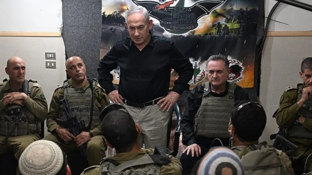 Netanyahu viziton tokat e pushtuara të Libanit: Izraeli ende nuk do të tërhiqet