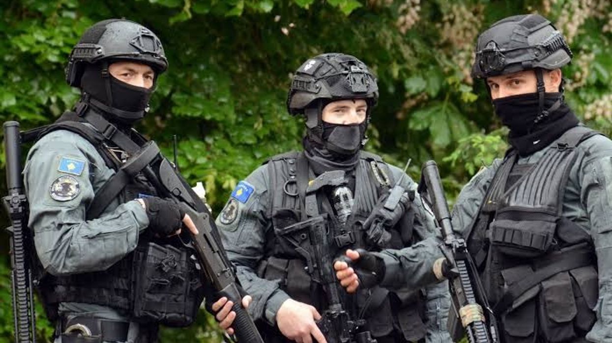 Aksion i gjerë i Prokurorisë Speciale dhe Policisë së Kosovës në disa rajone Aksion i gjerë i Prokurorisë Speciale dhe Policisë së Kosovës në disa rajone