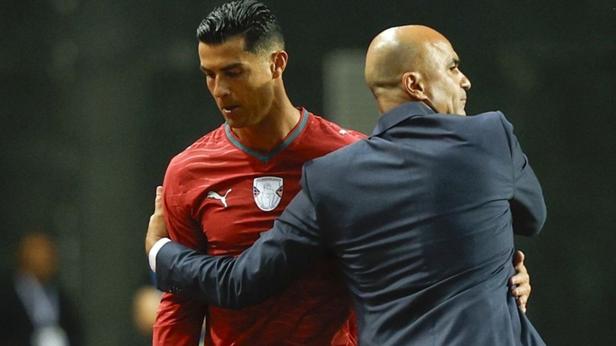 Spanjollët shkruajnë për "rastin Ronaldo", trajneri i Portugalisë e mbron atë dhe vendimet e tij Spanjollët shkruajnë për