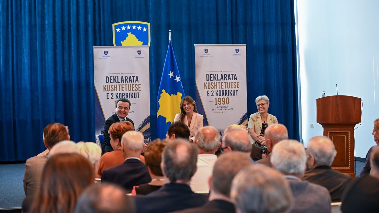 Haxhiu: Republika e sotme e nderon 2 korrikun kur e mbron sovranitetin e saj në çdo cep Haxhiu: Republika e sotme e nderon 2 korrikun kur e mbron sovranitetin e saj në çdo cep