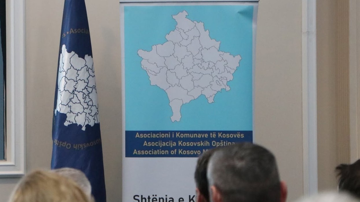 AKK ngre alarmin: A po shndërrohen komunat vetëm në institucione administrative?