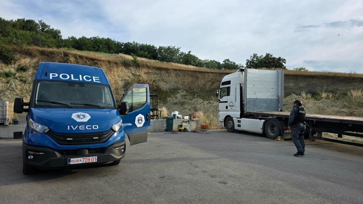 Skema kriminale në sektorin e naftës, kërkohet paraburgim për nëntë të arrestuarit Skema kriminale në sektorin e naftës, kërkohet paraburgim për nëntë të arrestuarit