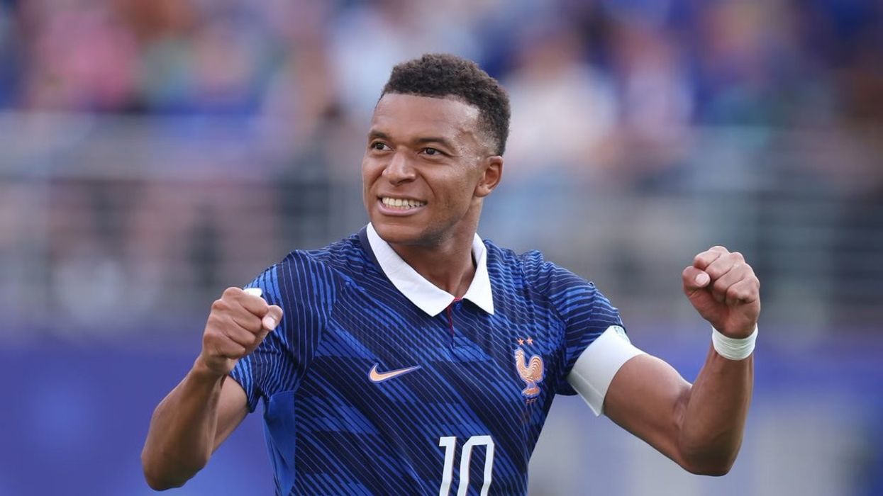 Mbappe vulos kualifikimin, Franca kalon me shumë mund ndaj Paraguait Mbappe vulos kualifikimin, Franca kalon me shumë mund ndaj Paraguait