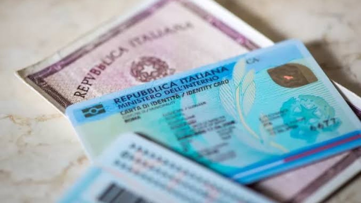 Ambasada e Italisë në Prishtinë: Kartat e identitetit në letër nuk do të jenë më të vlefshme nga 3 gushti