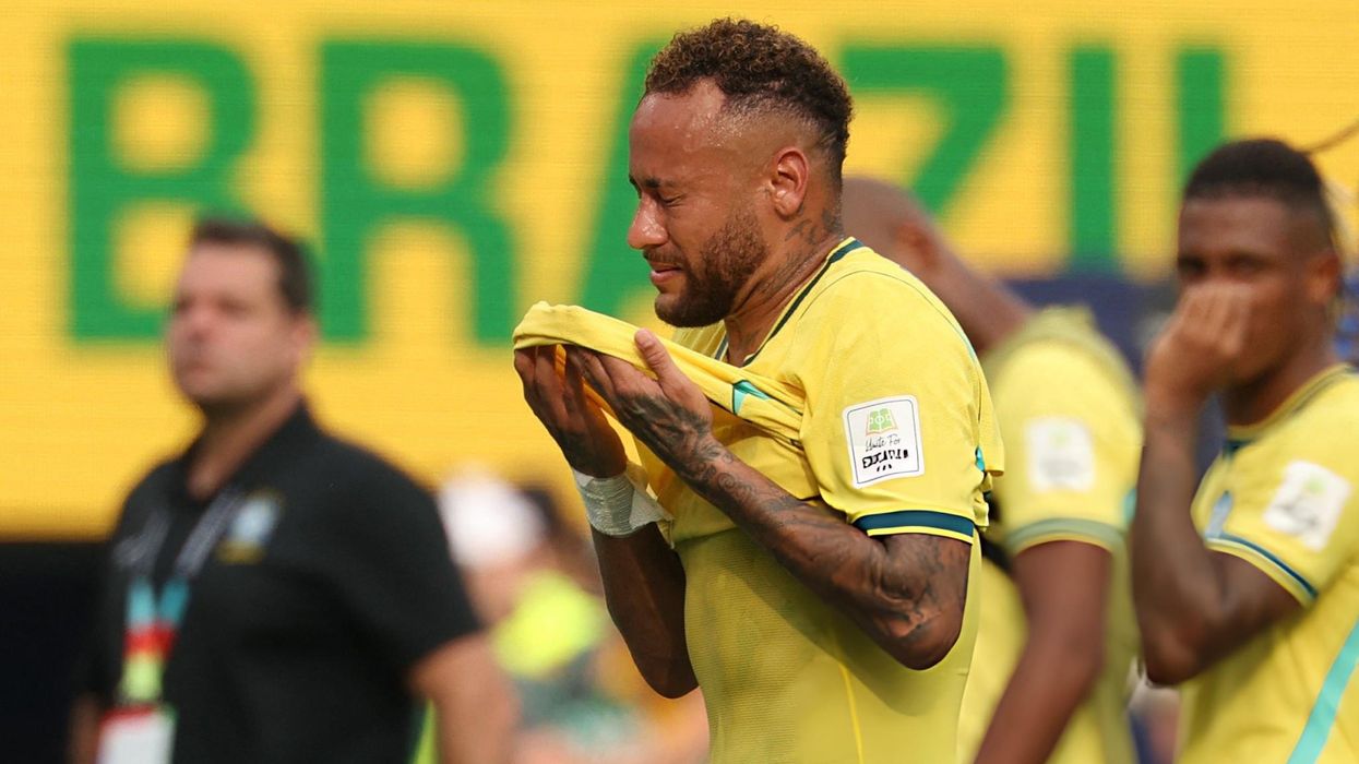 Imazhi që prek botën, Neymar nuk i ndal lotët pas eliminimit të Brazilit Imazhi që prek botën, Neymar nuk i ndal lotët pas eliminimit të Brazilit
