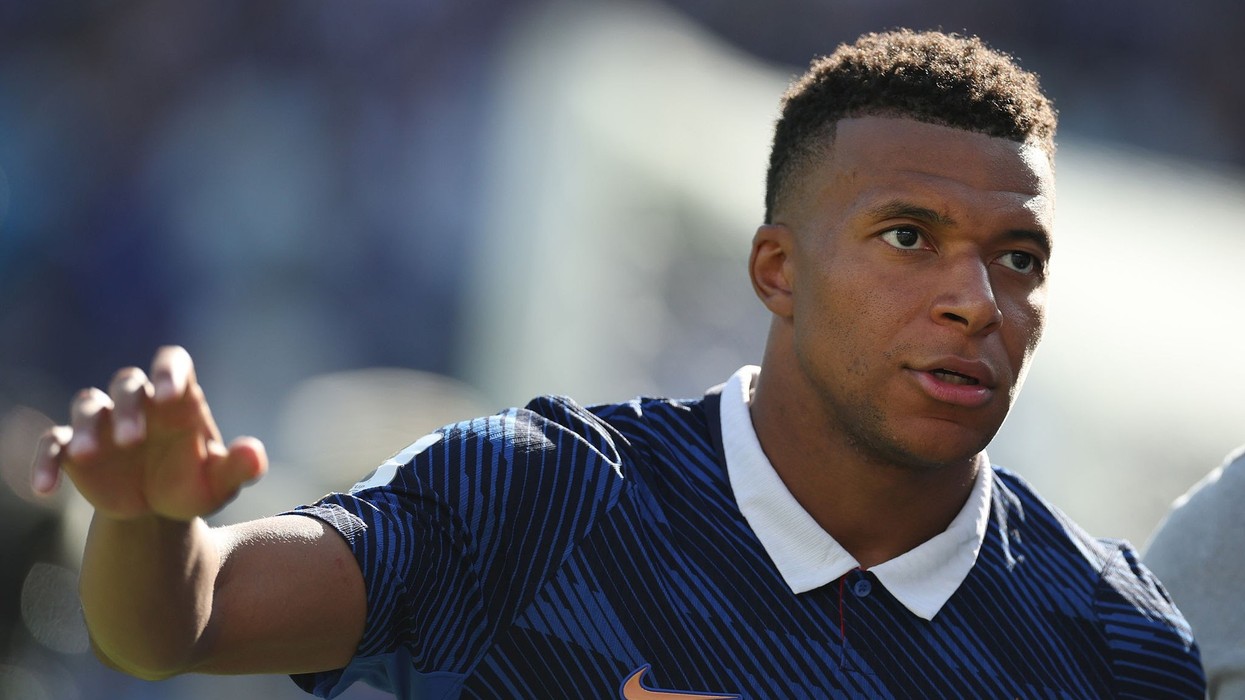 Mbappe i përgjigjet ashpër senatores paraguajane pas akuzave raciste: Ju jeni një grua e neveritshme dhe e padenjë
