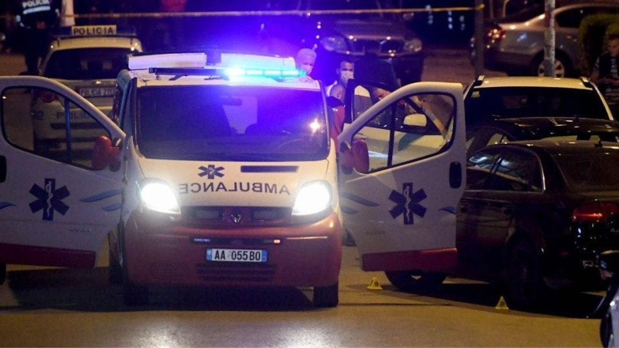 Përleshje në Komoran, tre persona të lënduar