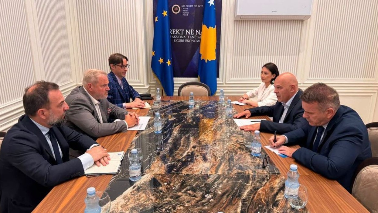 Gjini takon raportuesin e PE-së për Kosovën: Papërgjegjësia politike po e dëmton vendin, po humbim mundësi të rëndësishme