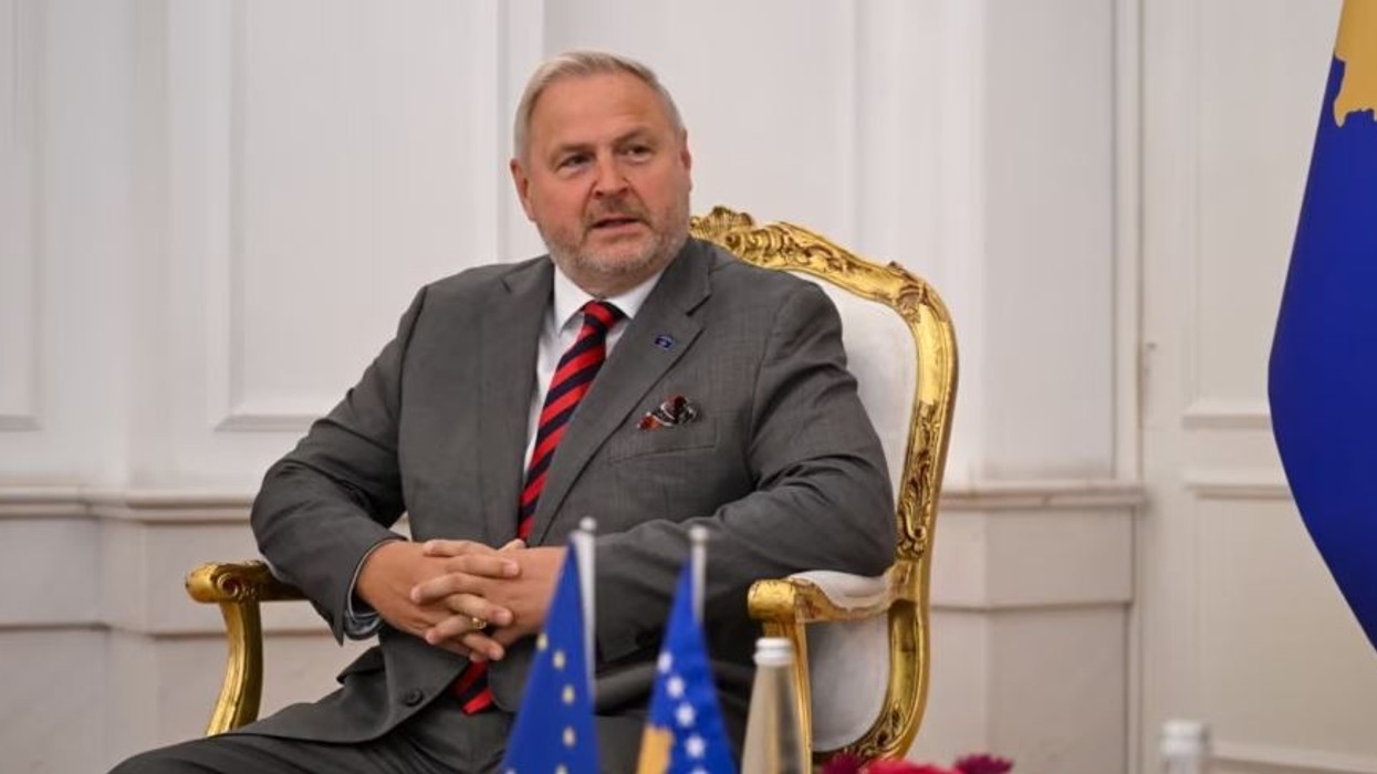 Terras: Kurti të tregohet burrështetas, të ndërtojë koalicion funksional dhe të sigurojë zgjedhjen e presidentit