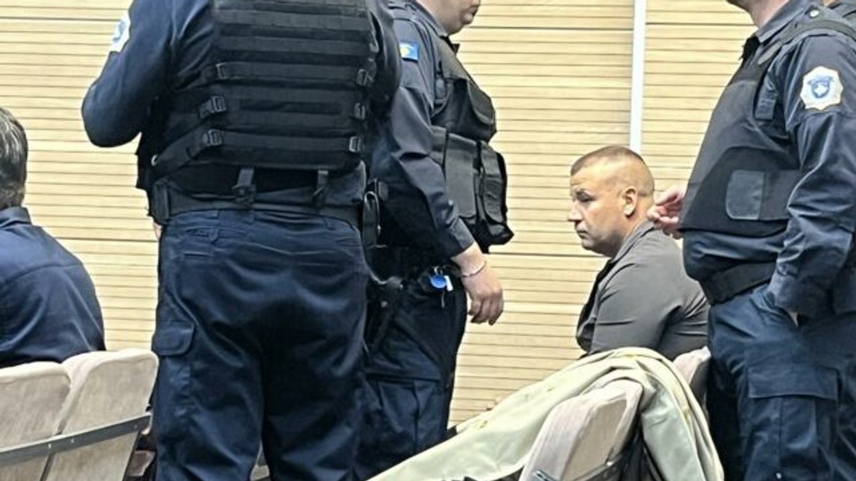 Sulmi në zyrat e KKZ-së: Apeli ua vërteton 5 vjet burgim Llunes dhe Vllajiqit, ndërsa Pantiqit ia ul dënimin për një vit
