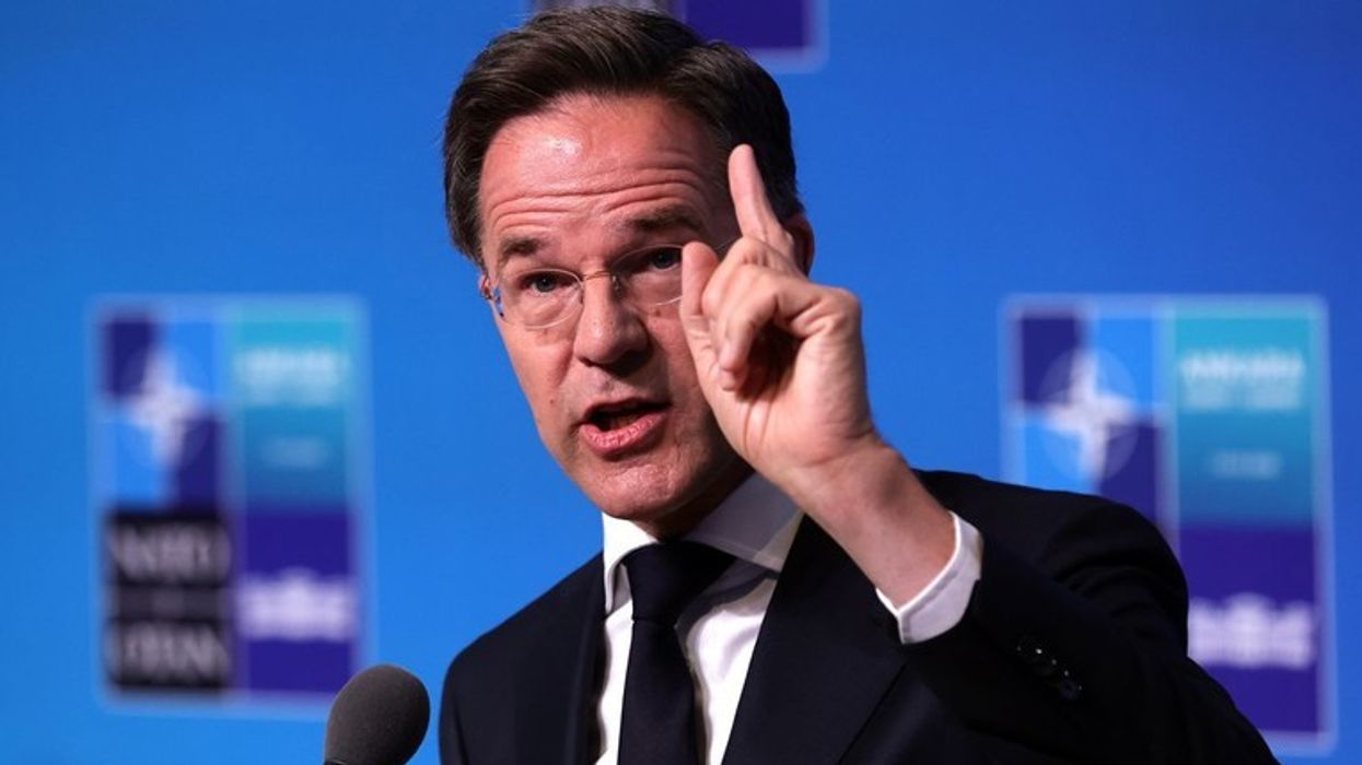 Sulmet amerikane ndaj Iranit 'absolutisht të nevojshme', thotë shefi i NATO-s Sulmet amerikane ndaj Iranit 'absolutisht të nevojshme', thotë shefi i NATO-s