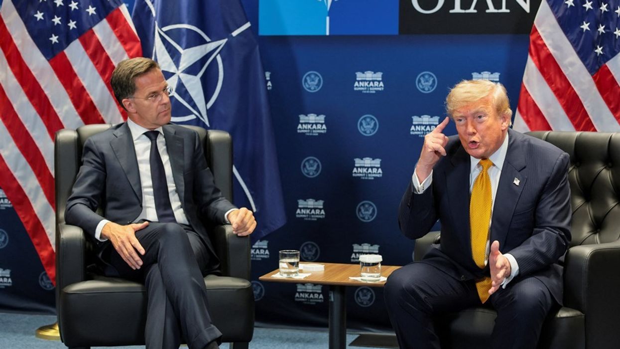 Trump thotë se nuk është i kënaqur me NATO-n dhe SHBA-të janë trajtuar padrejtësisht Trump thotë se nuk është i kënaqur me NATO-n dhe SHBA-të janë trajtuar padrejtësisht