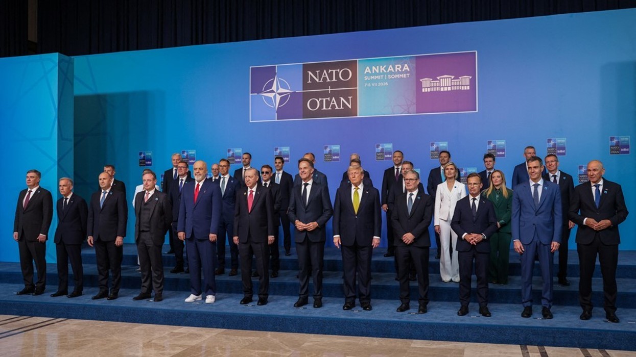 Aleatët e NATO-s konfirmojnë 'angazhimin e hekurt' ndaj mbrojtjes kolektive në deklaratën e samitit