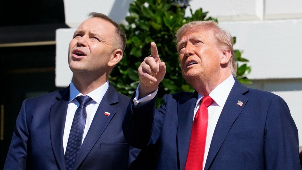 Presidenti polak kërkon bazë të përhershme ushtarake amerikane në Poloni Presidenti polak kërkon bazë të përhershme ushtarake amerikane në Poloni