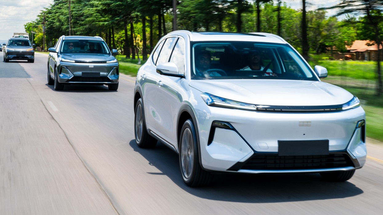 Geely tejkalon BYD-n: Ka zhvilluar baterinë që karikohet më shpejt