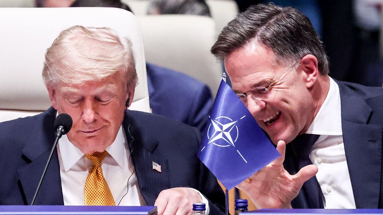 Shefi i NATO-s thotë se komentet e Trump janë si 'grindje familjare' Shefi i NATO-s thotë se komentet e Trump janë si 'grindje familjare'