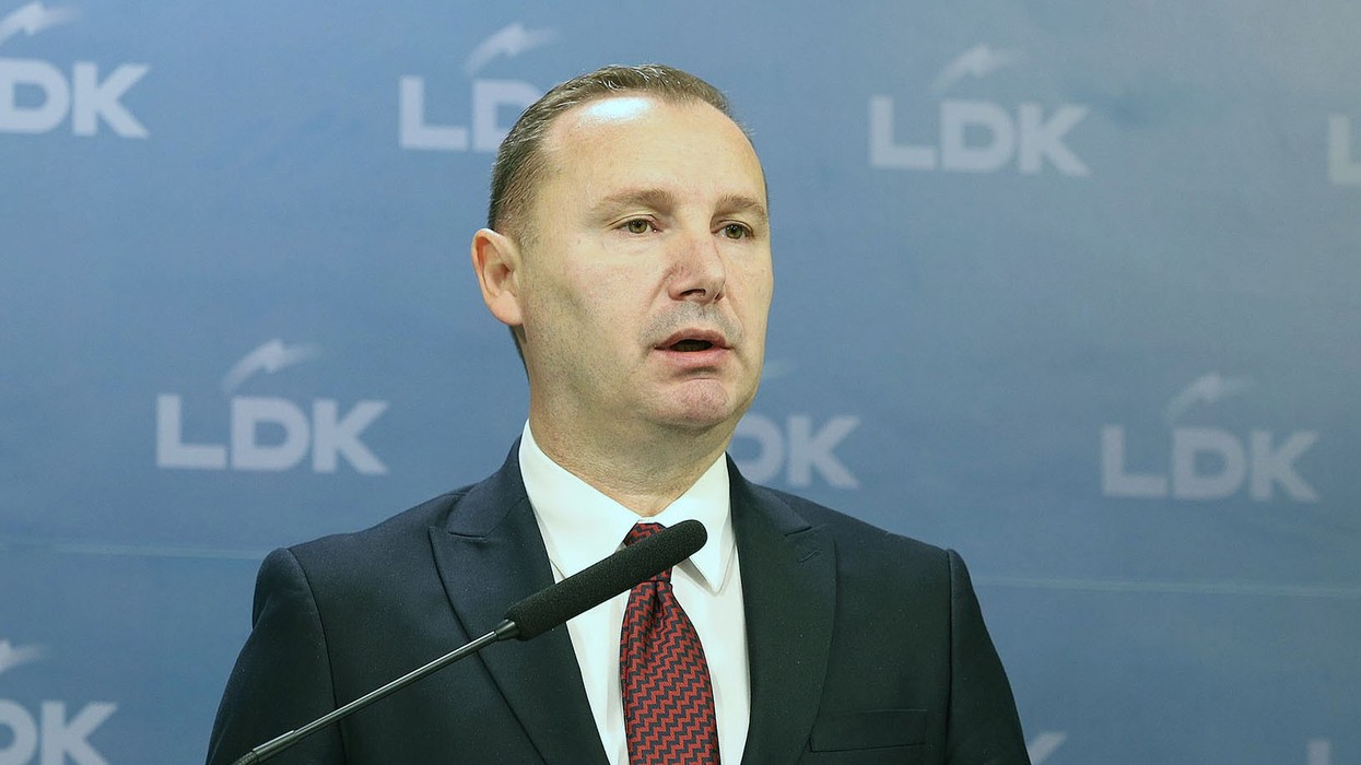 Zemaj: Janë mbledhur mbi 150 nënshkrime për zgjedhje të reja në LDK