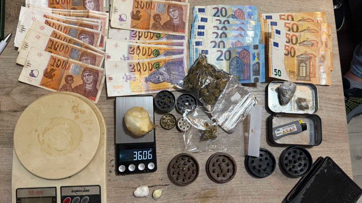Bastisje në Shkup, konfiskohet drogë dhe para - ndalohen dy persona