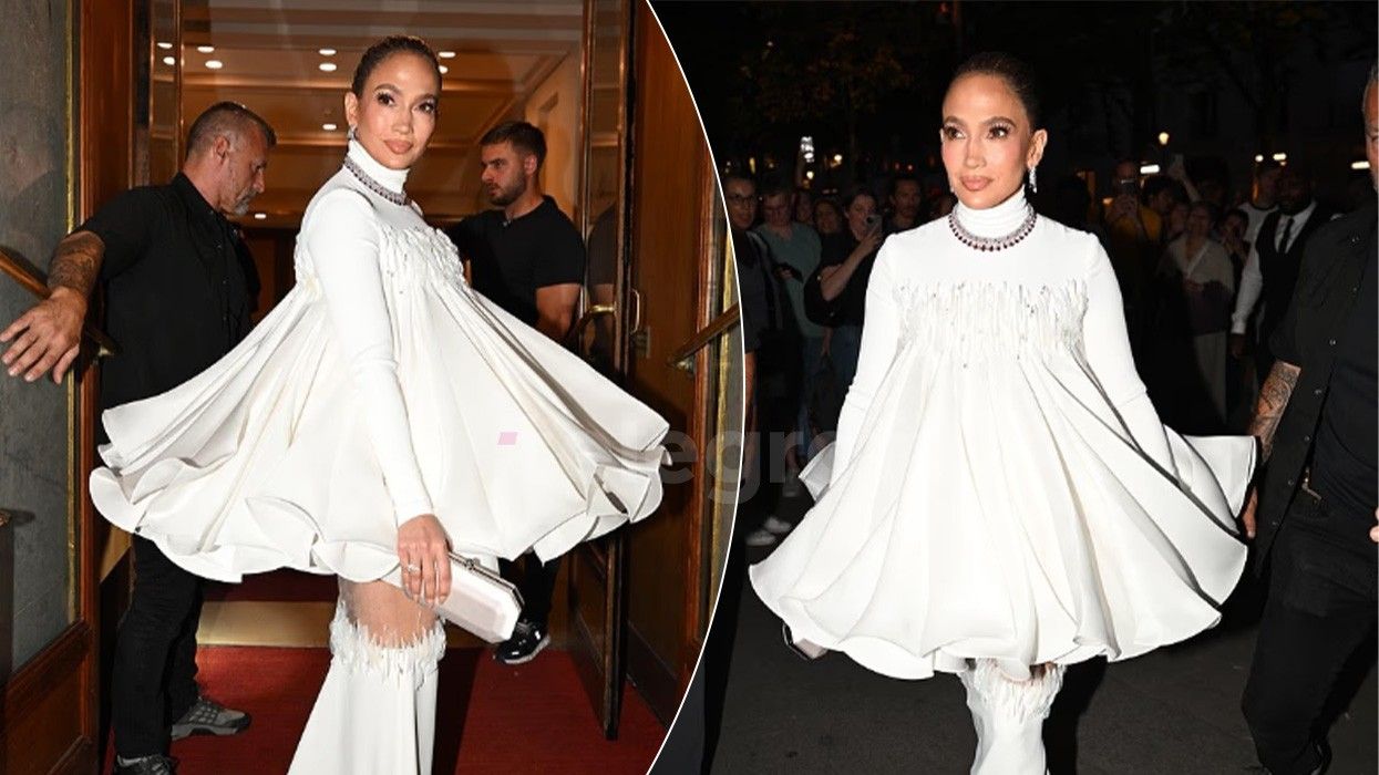 Jennifer Lopez tërheq gjithë vëmendjen me paraqitjen e saj elegante në Paris Jennifer Lopez tërheq gjithë vëmendjen me paraqitjen e saj elegante në Paris