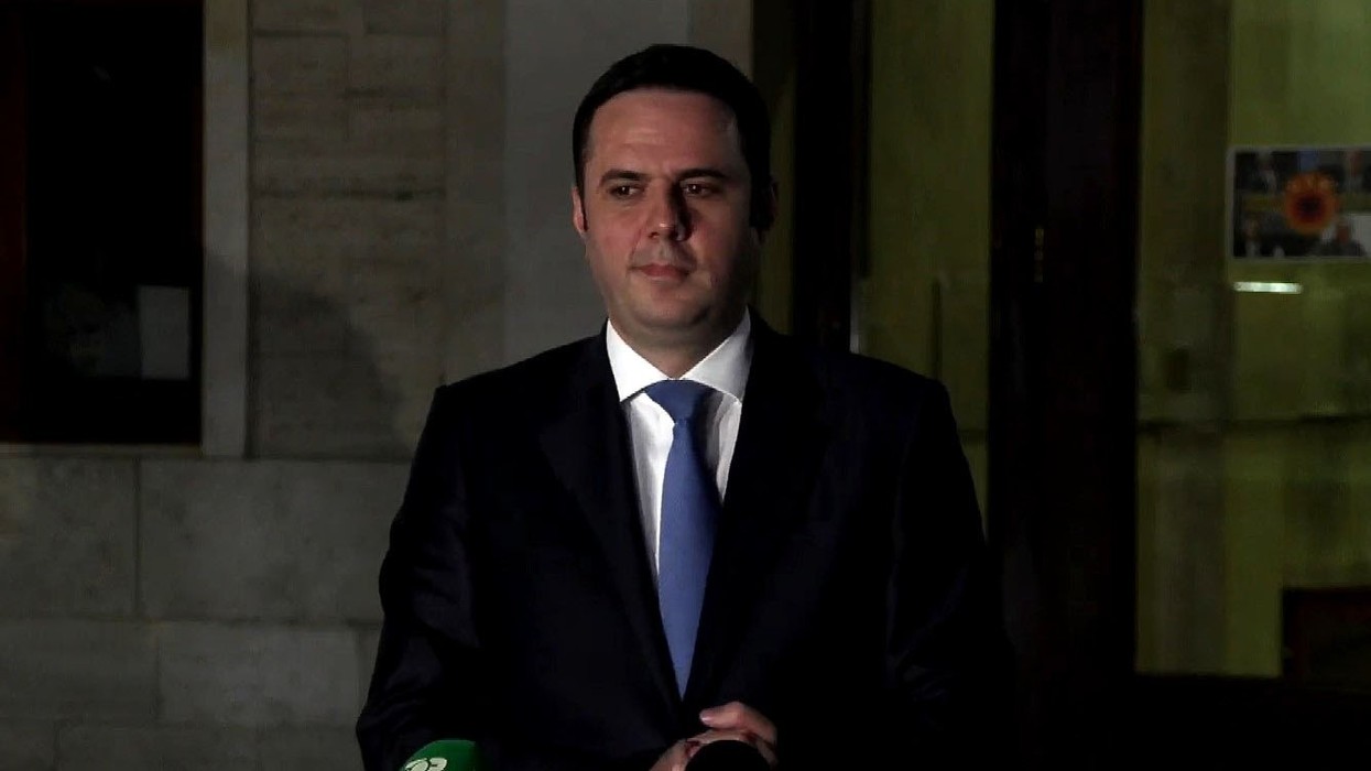 Abdixhiku pas takimit me Kurtin: Hap i mirë që po flasim para vendimeve të njëanshme
