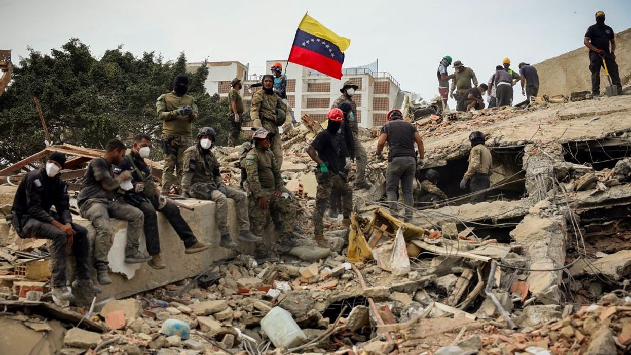 Bilanci tragjik në Venezuelë, mbi 4 mijë të vdekur nga tërmetet shkatërruese Bilanci tragjik në Venezuelë, mbi 4 mijë të vdekur nga tërmetet shkatërruese