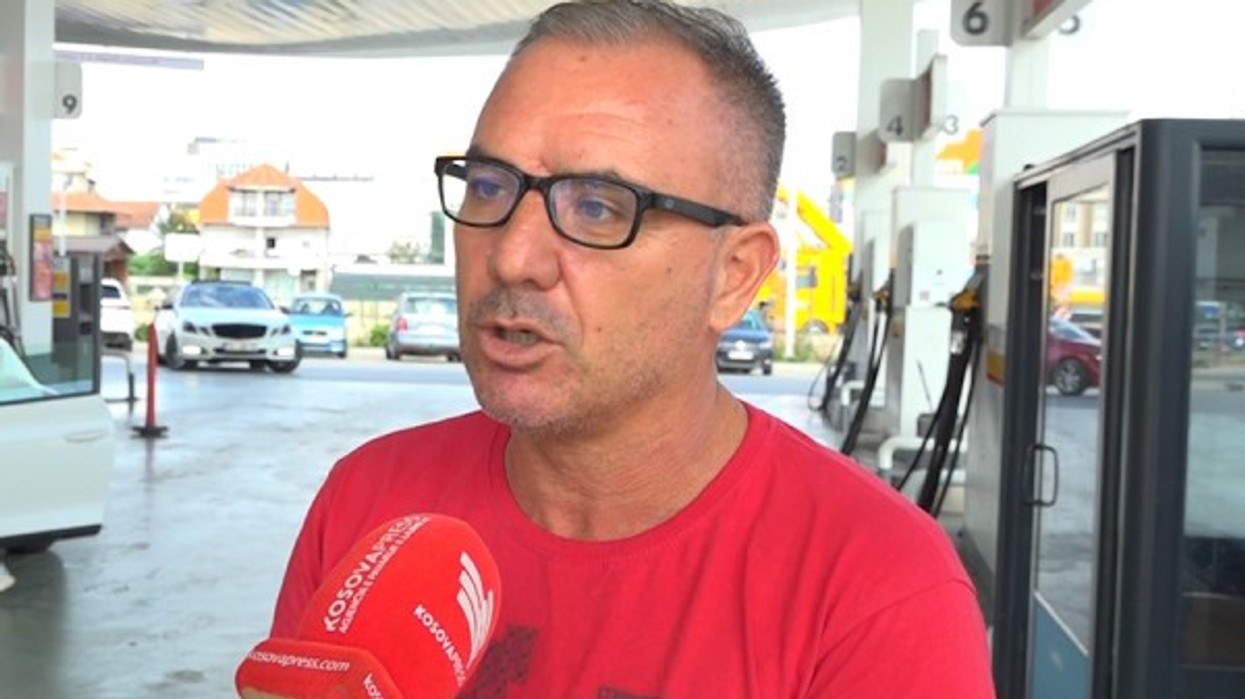 “Po na kufizohet çdo gjë”, çmimi i naftës arrin sërish 1.50 euro, reagojnë qytetarët