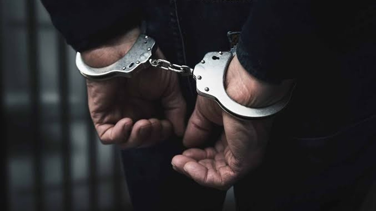 Katër të rinj dyshohet se kryen grabitje në Prishtinë, arrestohen nga policia