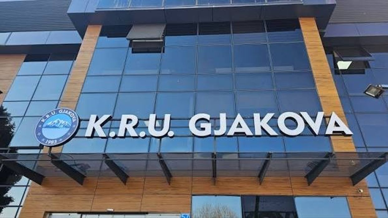 KRU “Gjakova” nis ndërtimin e rrjetit të ri të ujësjellësit në Pjetërshan dhe Kampin YMCA KRU “Gjakova” nis ndërtimin e rrjetit të ri të ujësjellësit në Pjetërshan dhe Kampin YMCA