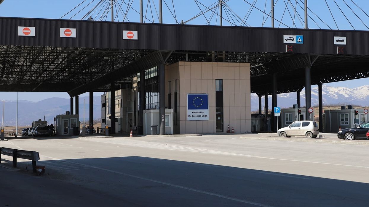 Serbia inicion katër procedura penale ndaj kosovarëve të arrestuar, pak pritje në kufi Serbia inicion katër procedura penale ndaj kosovarëve të arrestuar, pak pritje në kufi
