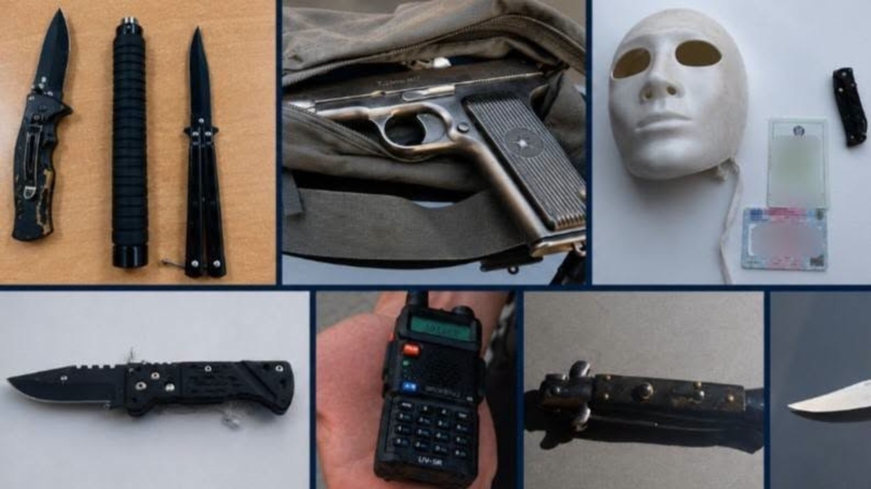 Operacion policor në Skenderaj, sekuestrohen armë, mjete të ftohta dhe prova të tjera – intervistohen disa persona