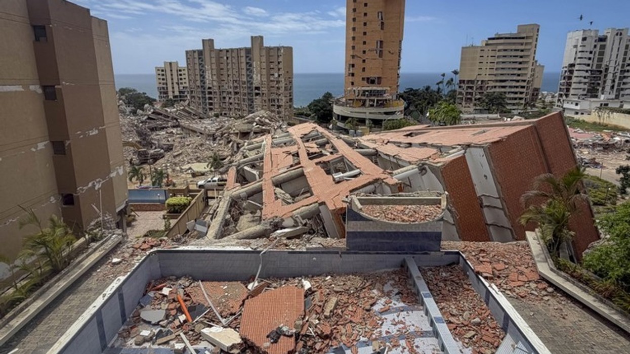 “Askush nuk dëshiron t’i prekë të vdekurit”, mbi 5 mijë njerëz kanë humbur jetën në tërmetet në Venezuelë