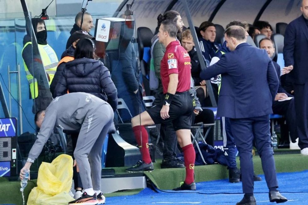 Serie A njofton ndryshimet në VAR dhe rregullat e gjykimit për sezonin 2026/27, prezanton një rregull të diskutueshëm të refuzuar nga UEFA