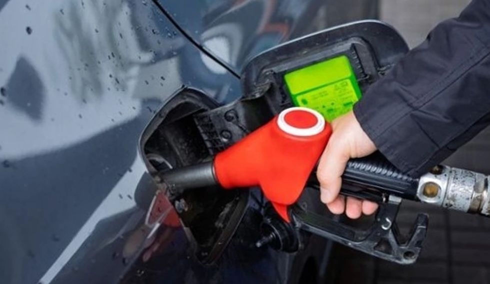 MINT publikon çmimet e derivateve, sërish më shtrenjtë nafta dhe benzina