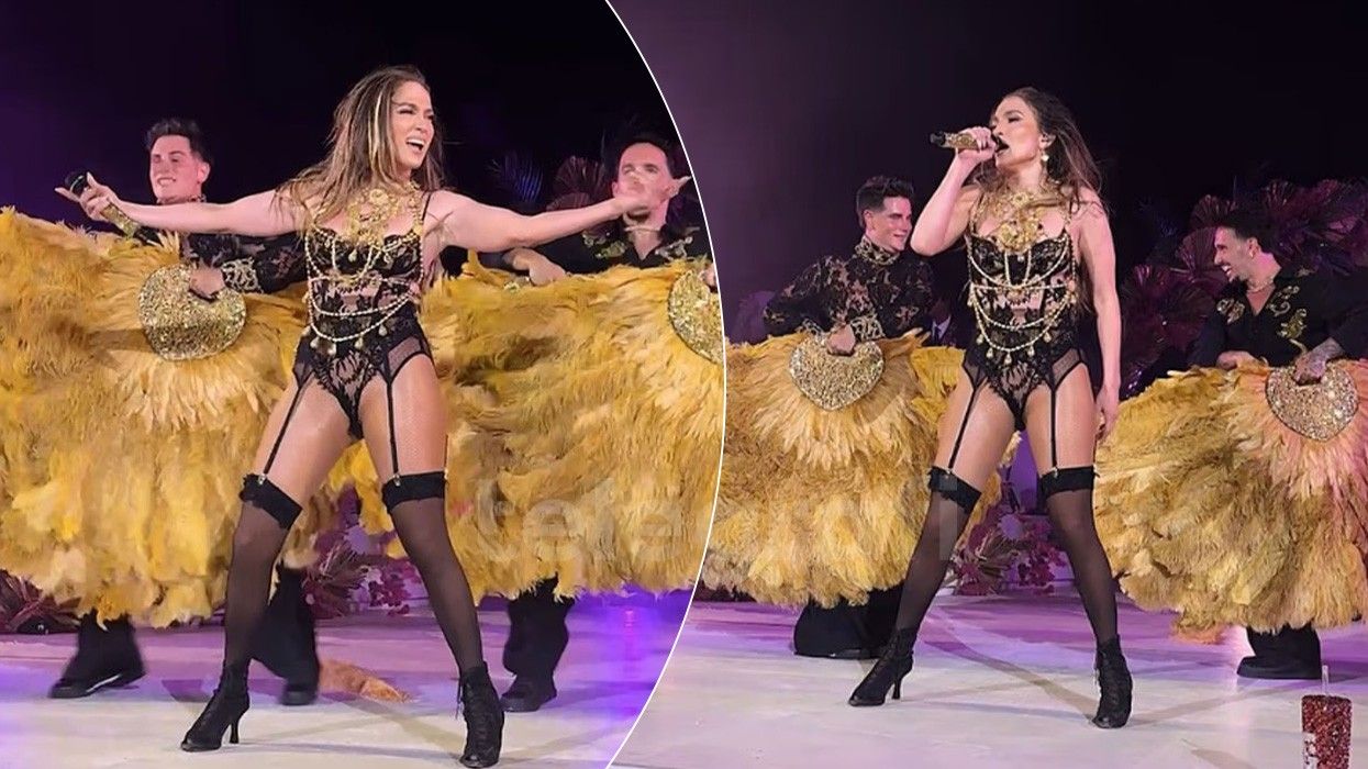 Jennifer Lopez mahnit në sfilatën e Dolce & Gabbana në Itali Jennifer Lopez mahnit në sfilatën e Dolce & Gabbana në Itali