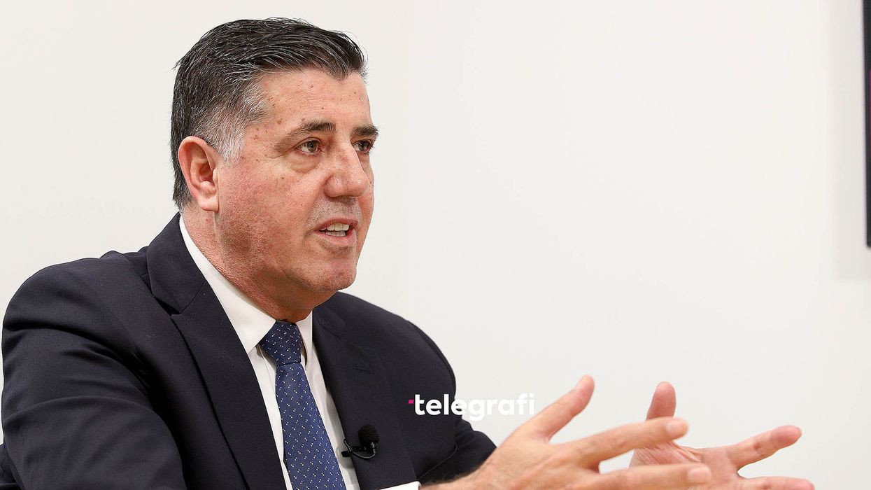 Zhvillimet në LDK, reagon sërish Lutfi Haziri: Stabiliteti i Republikës kalon përmes zyrave tona Zhvillimet në LDK, reagon sërish Lutfi Haziri: Stabiliteti i Republikës kalon përmes zyrave tona