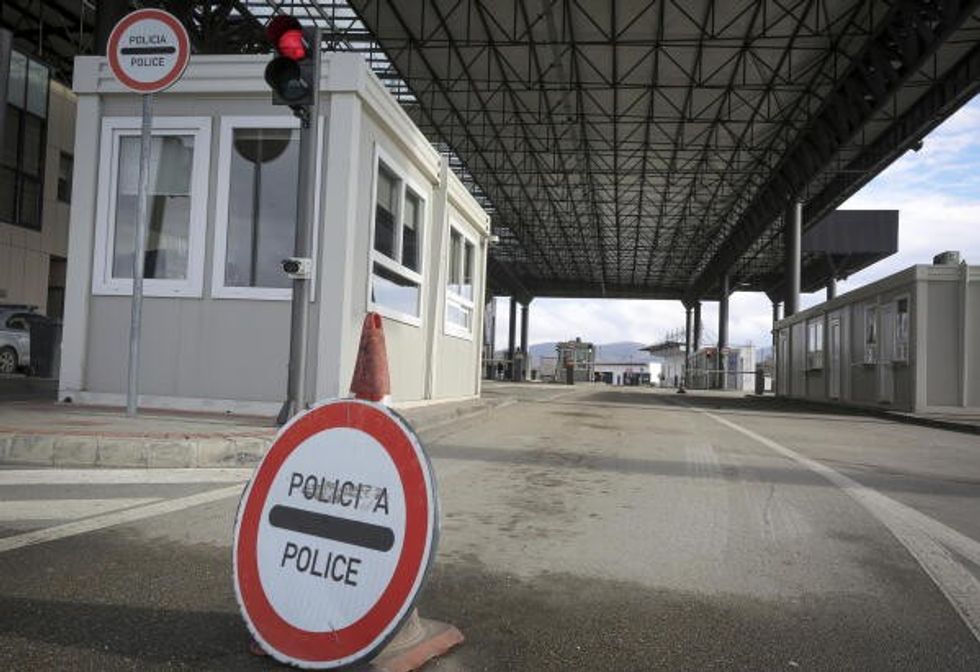 Ai çasti kur i afrohesh kufirit të Serbisë…
