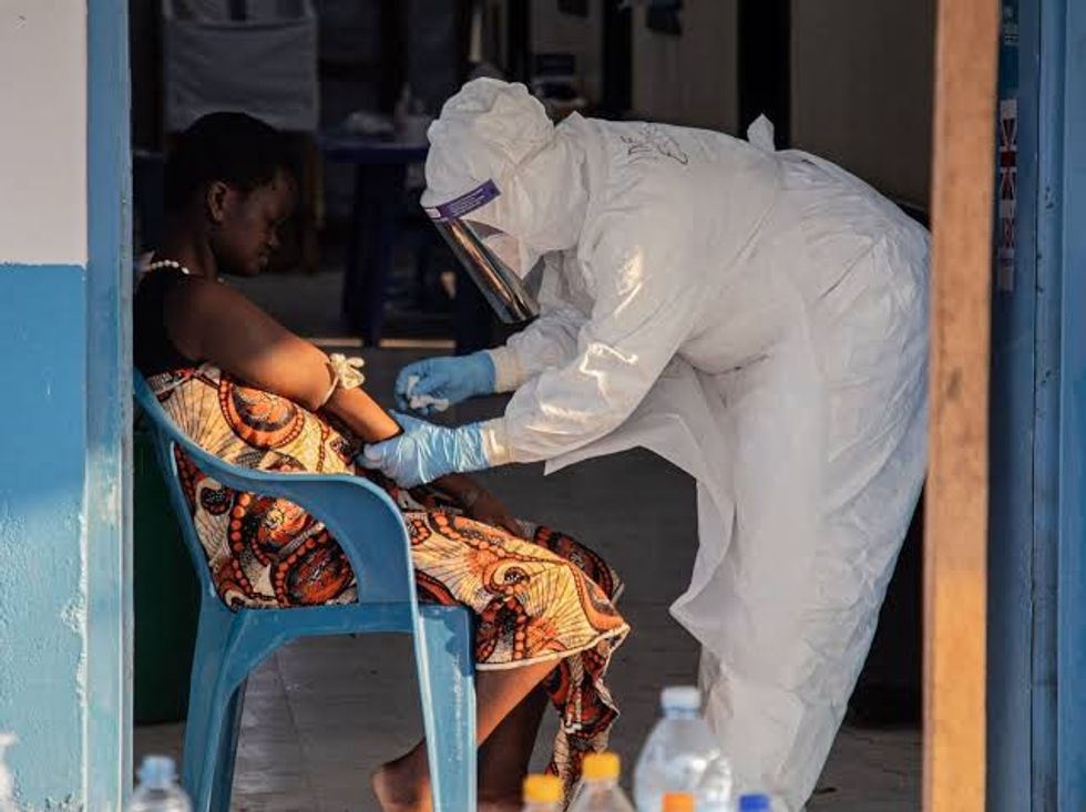 Shpërthimi i Ebolës në Kongo merr 930 jetë, rritet alarmi për përhapjen e virusit