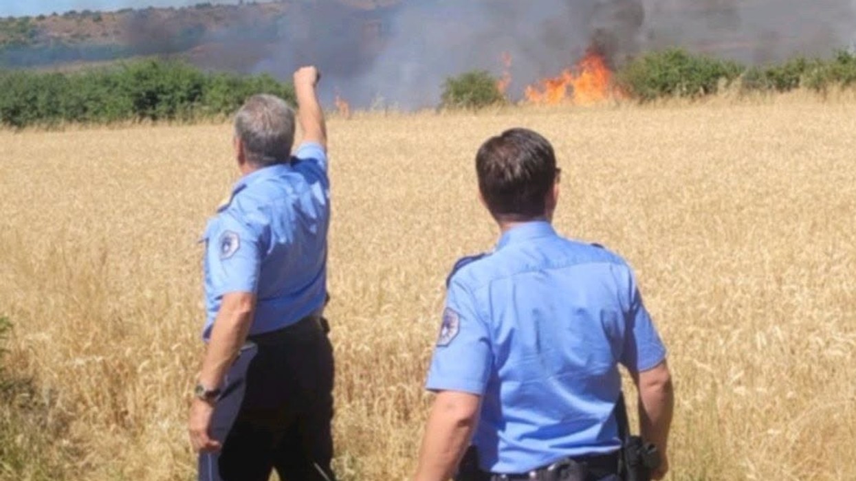 Temperaturat e larta rrisin rrezikun nga zjarret, Policia e Ferizajt del me apel për qytetarët