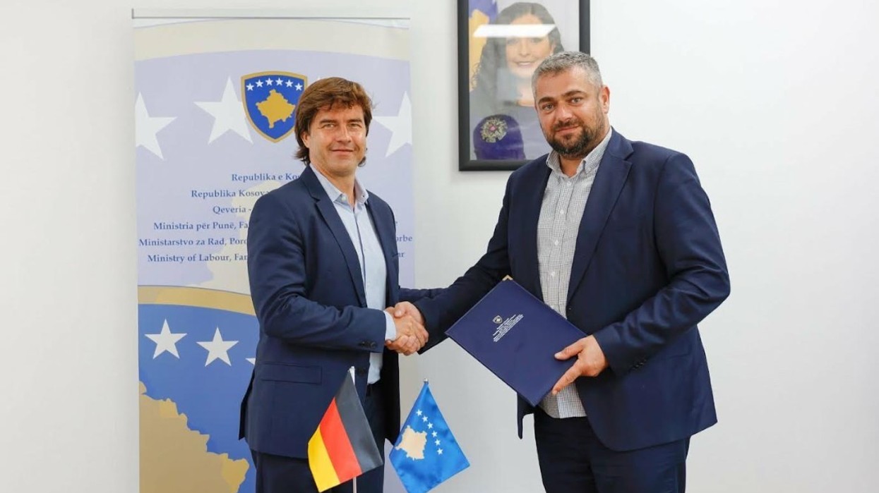 Nënshkruhet marrëveshja e zbatimit për projektin "Fuqizimi Ekonomik i Grave"