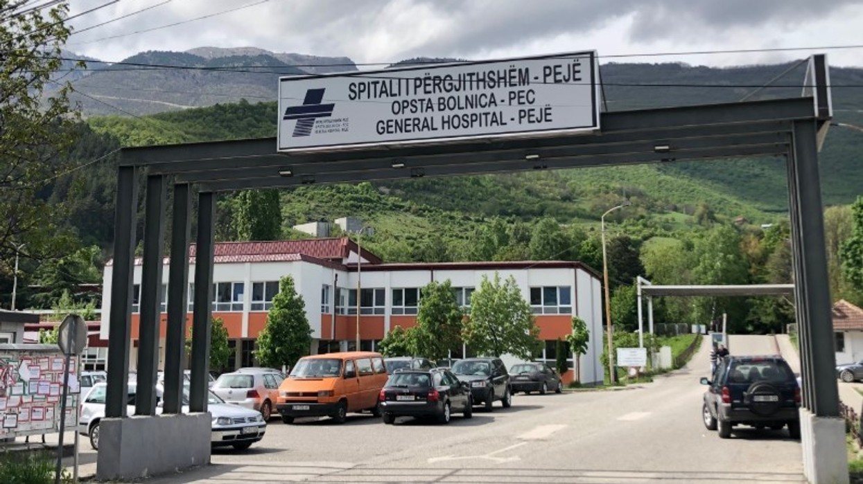 Spitali i Pejës flet për gjendjen e të lënduarve nga aksidenti në Istog