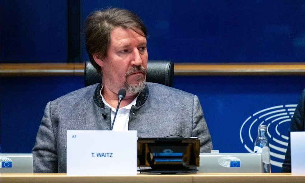 Eurodeputeti Waitz ngre në Bruksel çështjen e gazit në Kosovë