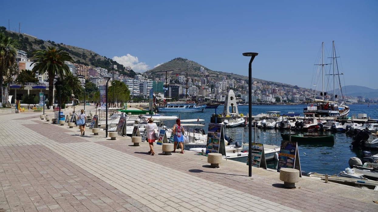Sa para lë një turist në Shqipëri?