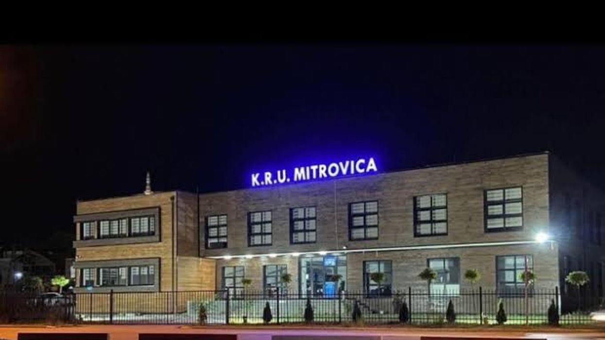 Intervenime në rrjetin e ujësjellësit dhe kanalizimit në Mitrovicë, mund të ketë ndërprerje të përkohshme të ujit Intervenime në rrjetin e ujësjellësit dhe kanalizimit në Mitrovicë, mund të ketë ndërprerje të përkohshme të ujit