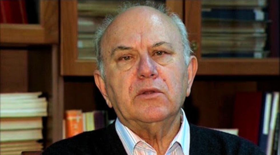 ​Ndahet nga jeta akademik Emin Riza, studiuesi që “futi’ Beratin e Gjirokastrën në UNESCO