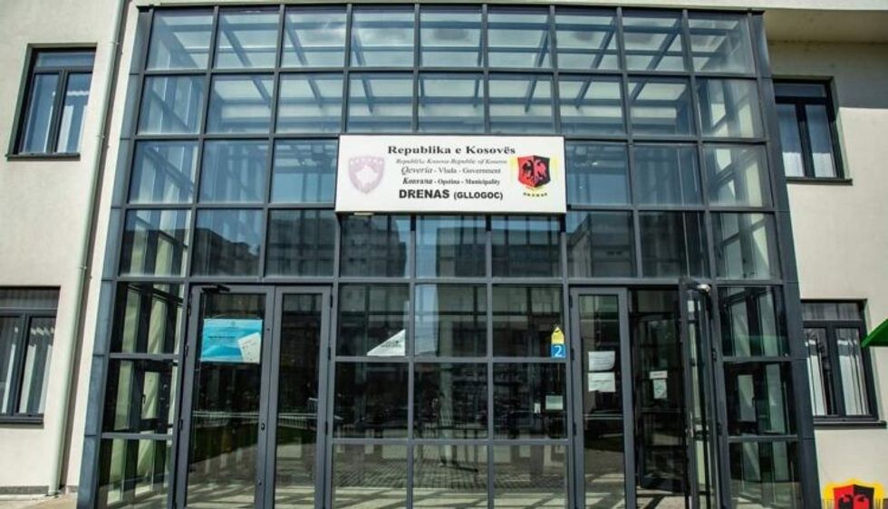 Komuna e Drenasit njofton qytetarët për afatin e aplikimit për vlerësimin e dëmeve nga breshëri
