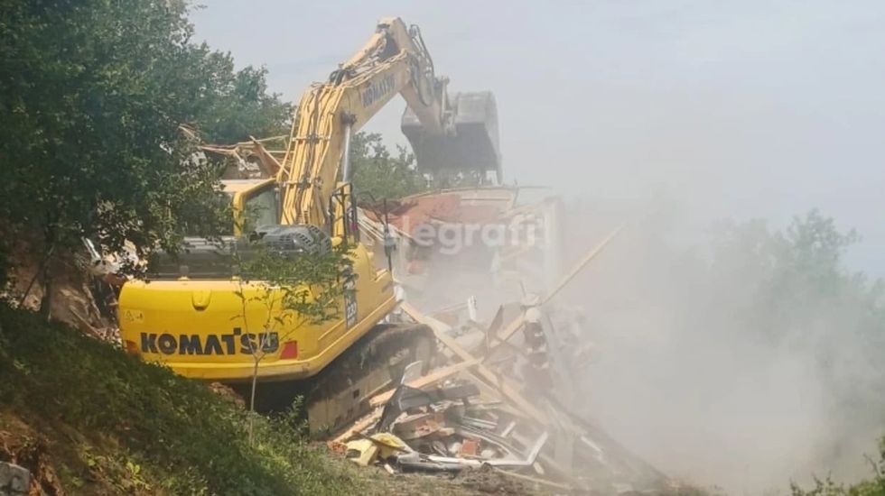 ​Ambasada gjermane kërkon ndërprerjen e rrënimit të objekteve në Ujman