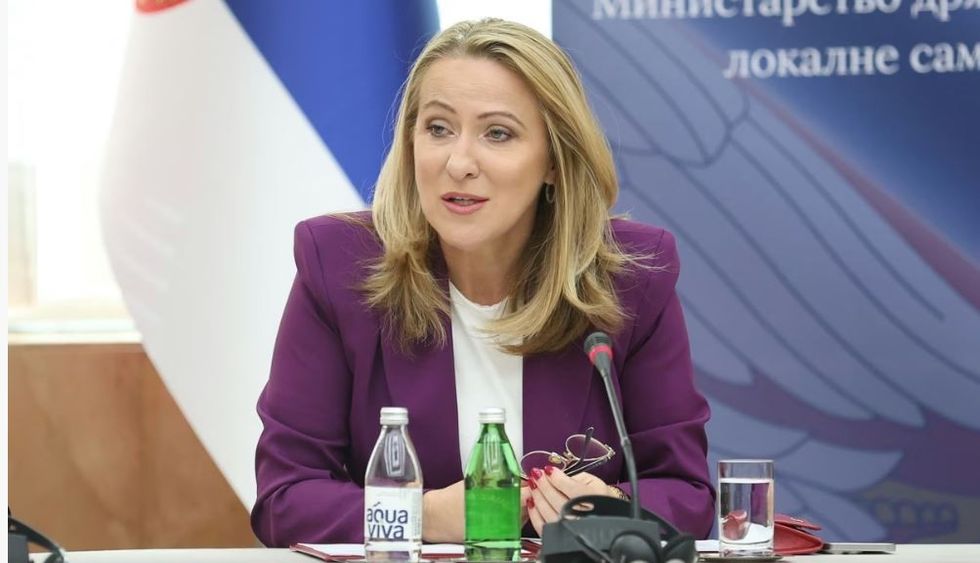 Mediumi serb: Tri arsye pse Paunoviq nuk duhet të jetë më ministre