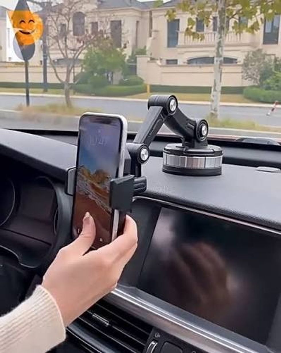 Ia vjedhin nga vetura një telefon me vlerë 235 euro, rasti po hetohet në Zveçan